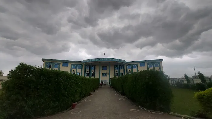 SUPERIOR COLLEGE PHALIA Picture 1