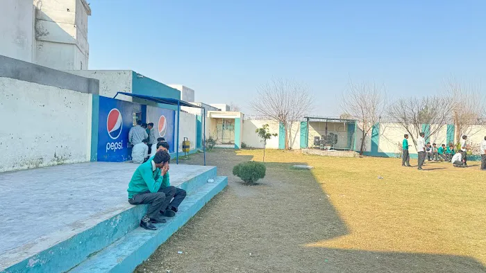 SUPERIOR COLLEGE PHALIA Picture 7