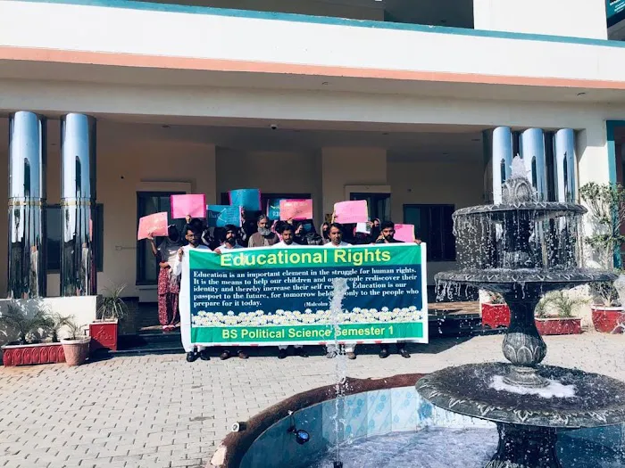 Campus-For-University-Programs Superior College M.B.Din Picture 2
