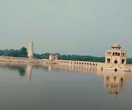 The Muslim public school chattar