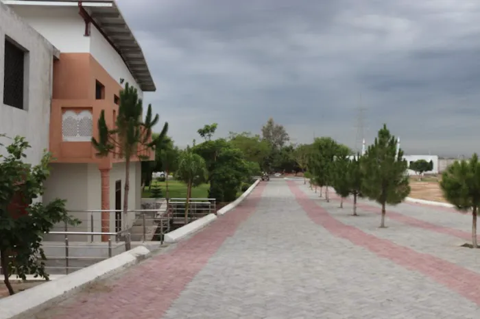 Al Fajr Institute Picture 8