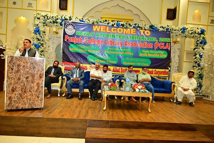 Govt Graduate College for Boys Dinga Picture 10