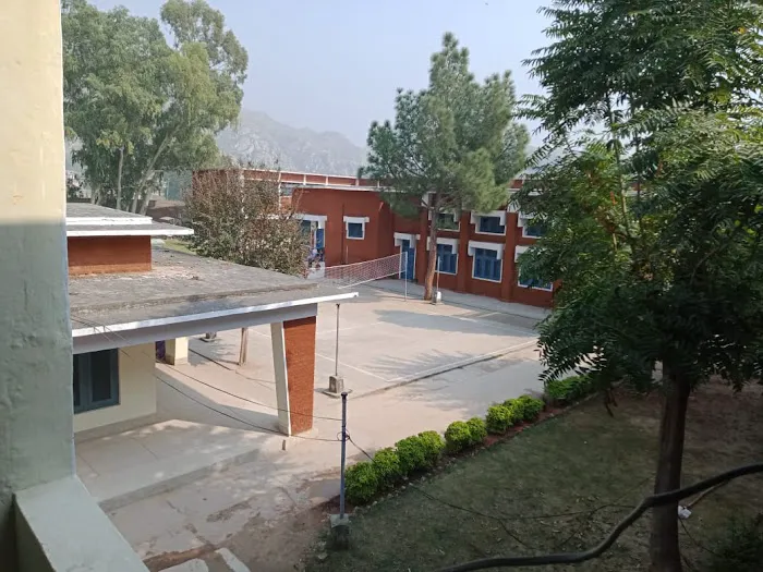 Govt Girls Degree College Maneri bala shagai Picture 6