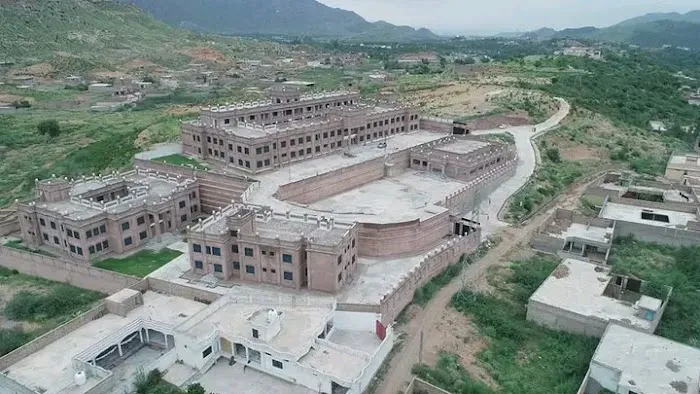 Government Girls Degree College Lachi Picture 4
