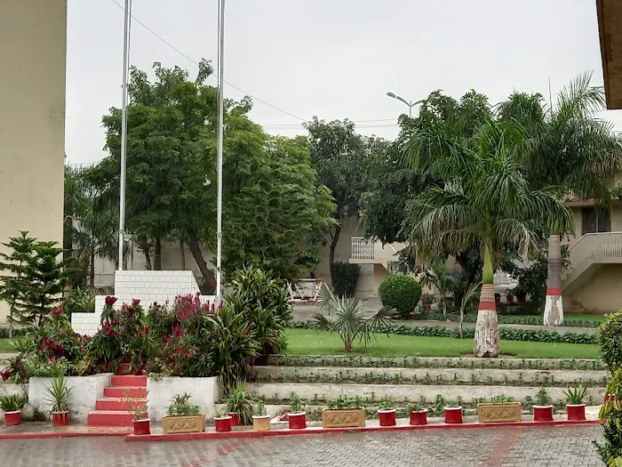 F.G. Sir Syed College, Rwp Picture 8
