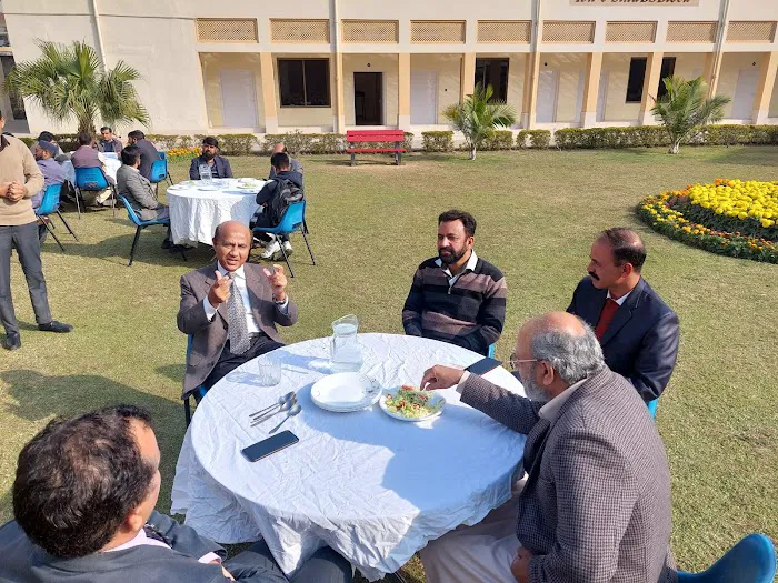 F.G. Sir Syed College, Rwp Picture 7