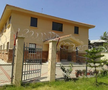 Govt Boys Primary Model School, Khawari