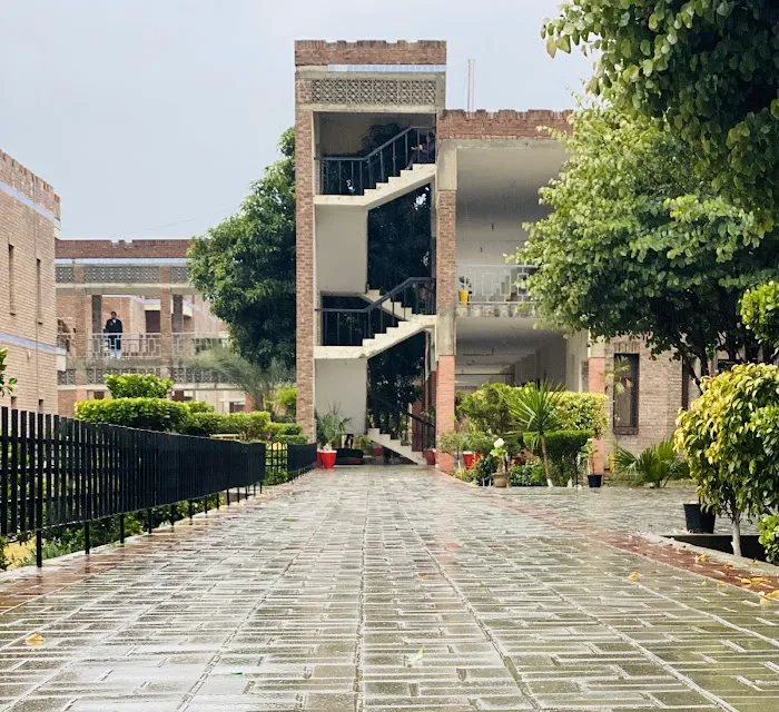 Gajju Khan Medical College Picture 7
