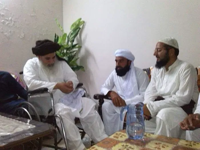 Darbar E Aaliya Syed Rahmat Ali (Dara Al Aloum Anayt ul Quran) Picture 7