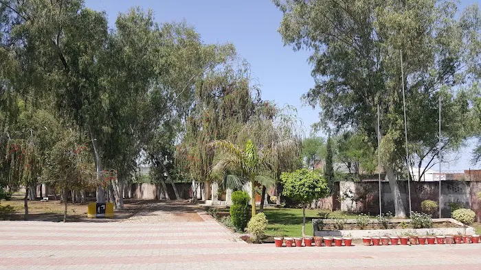 Govt. Associate College for Girls Picture 2