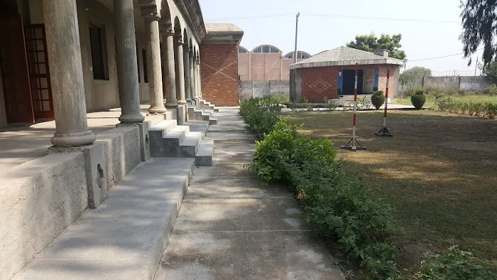 Govt. Associate College for Girls Picture 1