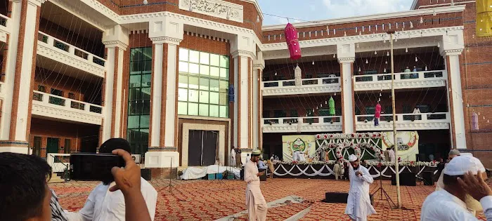 Dar-e-uloom Picture 1