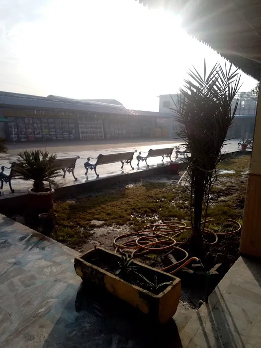 SANDYKHAN Picture 4