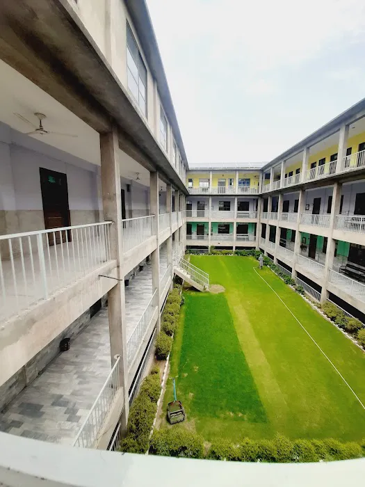 Peshawar Model Degree College Ring Road Campus Picture 3