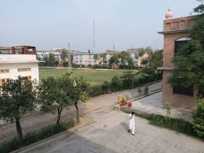 Government Superior Science College Peshawar Picture 7