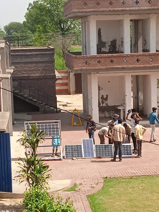 The Hunar Foundation SDAMKTI Kharian Technical Institute Picture 6