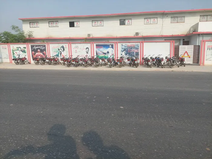 Aspire Group of Colleges Picture 2