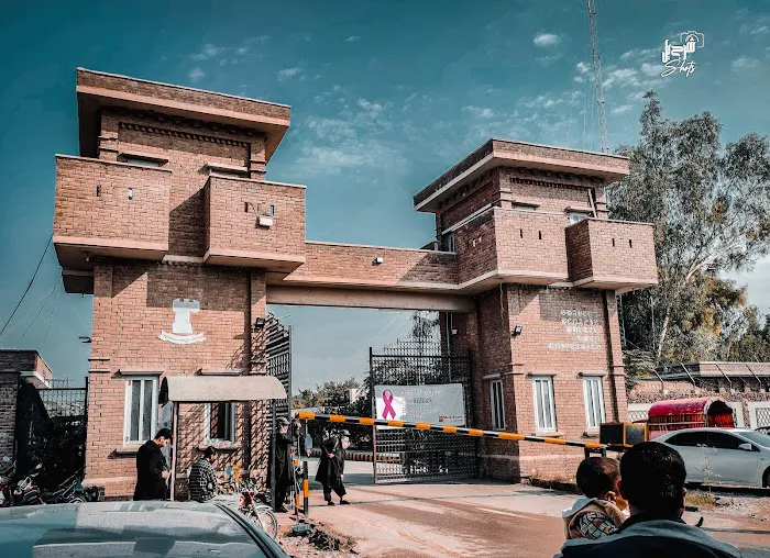 Shaheed Benazir Bhutto Women University Picture 10