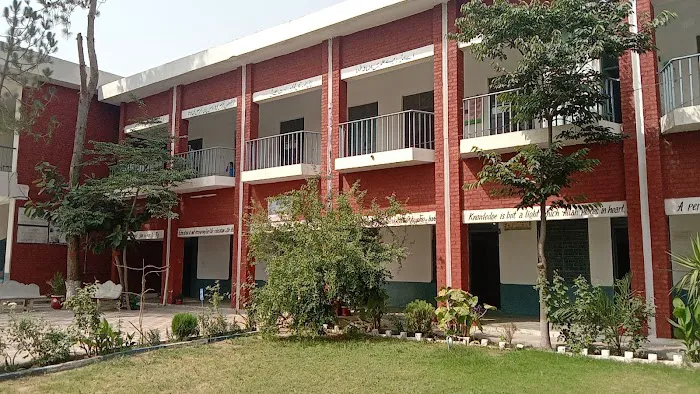 Govt Girls College Picture 2