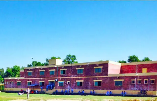 Punjab College Nowshera Picture 1
