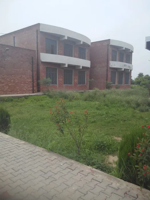 Govt. Degree College (Boys) Lalamusa Picture 8