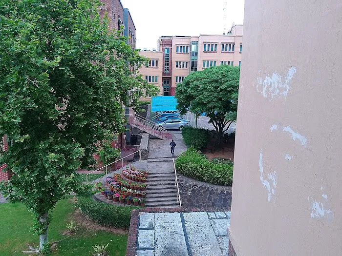 COMSATS University Gate 2 Picture 6