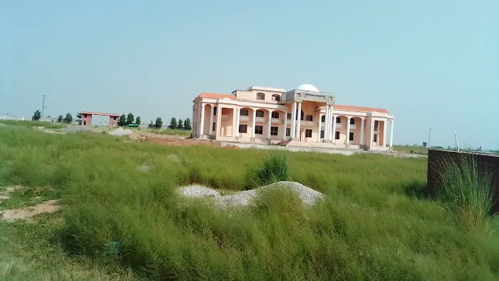 Pir Meher Ali Shah Agriculture University Picture 6