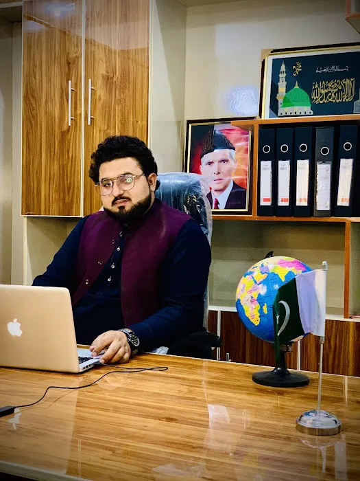 Shah Nursing College And Medical Sciences Peshawar شاہ نرسنگ کالج اینڈ میڈیکل سائنسز پشاور Picture 4