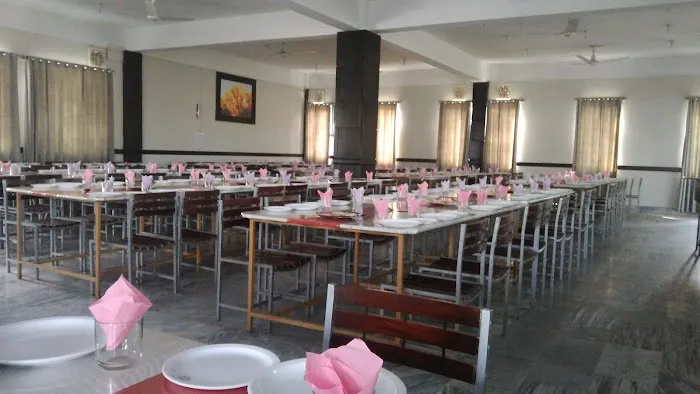 Peshawar Model Degree College Boys Picture 5