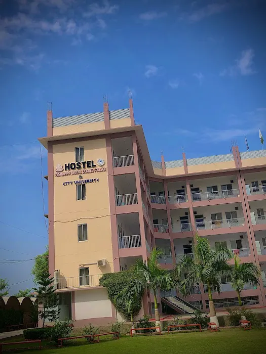 Peshawar Model Degree College Boys Picture 10