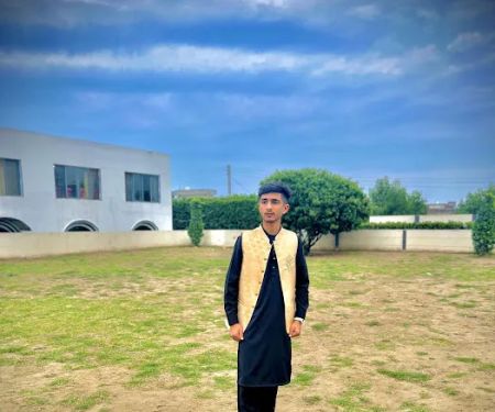 Dar-e-Arqam School Kunjah