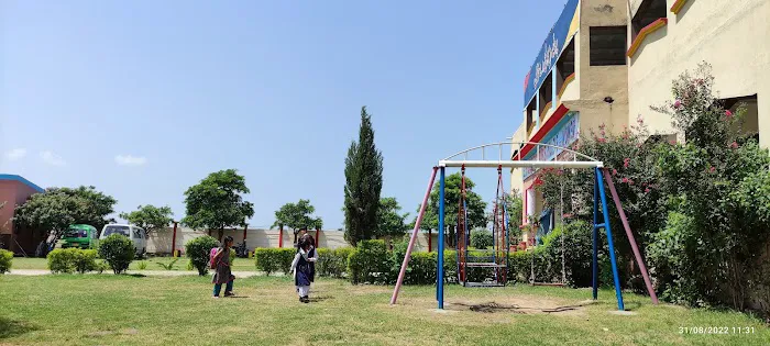 Professors College and school for women Picture 1