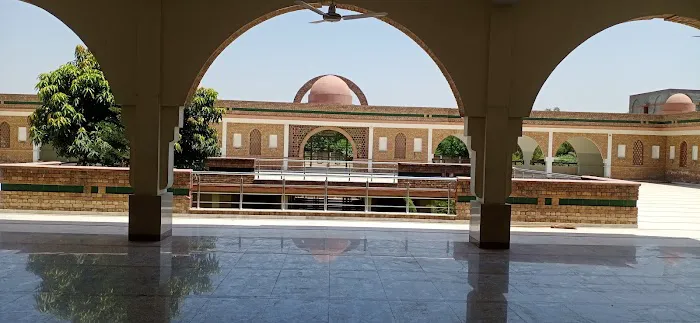 Jamia Usmania Peshawar Picture 6