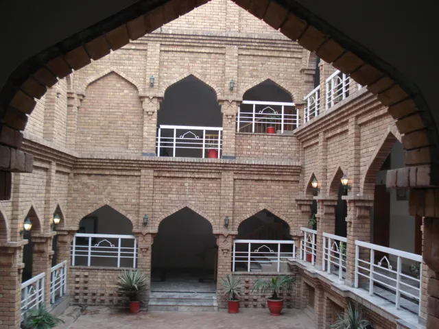 Jamia Usmania Peshawar Picture 8