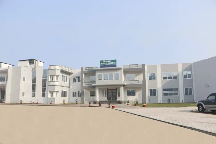 Jinnah Medical College Peshawar Picture 9