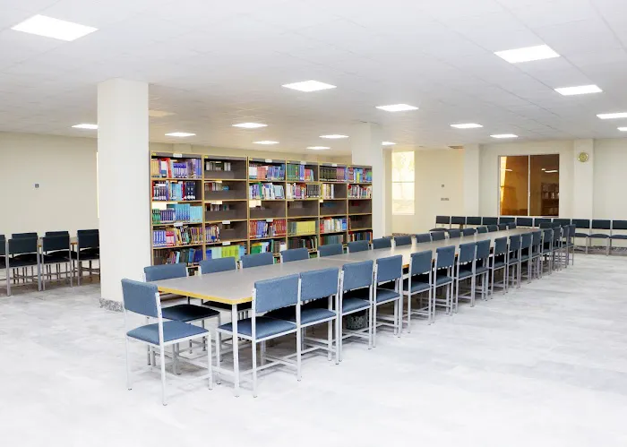 Jinnah Medical College Peshawar Picture 10