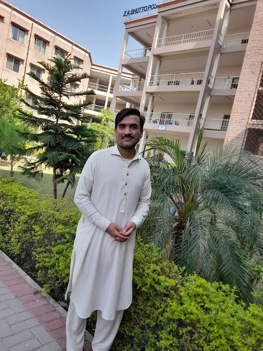Zulfiqar Ali Bhutto Postgraduate Paramedical Institute Picture 9