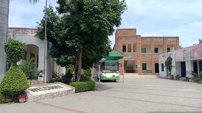 Govt. I.D janjua College for Women Picture 1