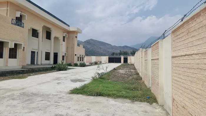 Shalman College of Science & Technology Picture 5