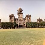 Islamia Collegiate School