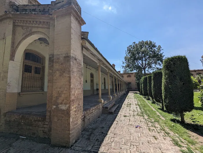 Islamia Collegiate School Picture 9