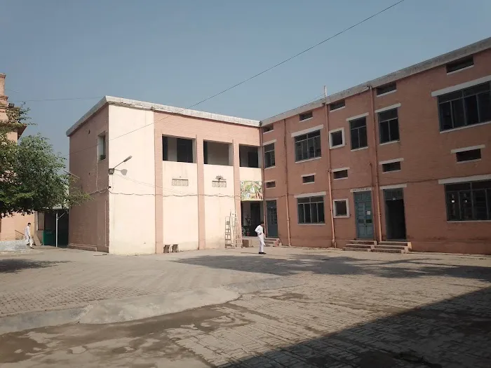 Government College Peshawar Picture 10