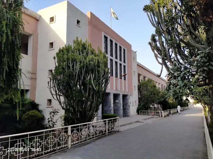 Government College Peshawar Picture 8