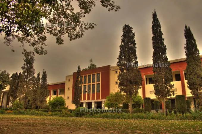 Government College Peshawar Picture 7