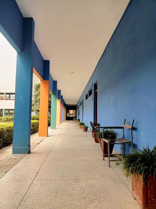 Islamabad Model College for Girls Picture 1