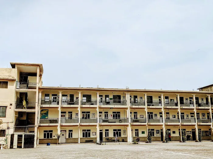 Hayatabad Model School Picture 5