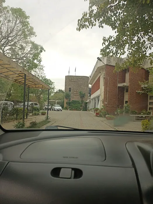 F.G. Margalla College for Women Picture 4