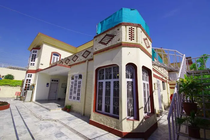 ICMS School & College for Girls Picture 7