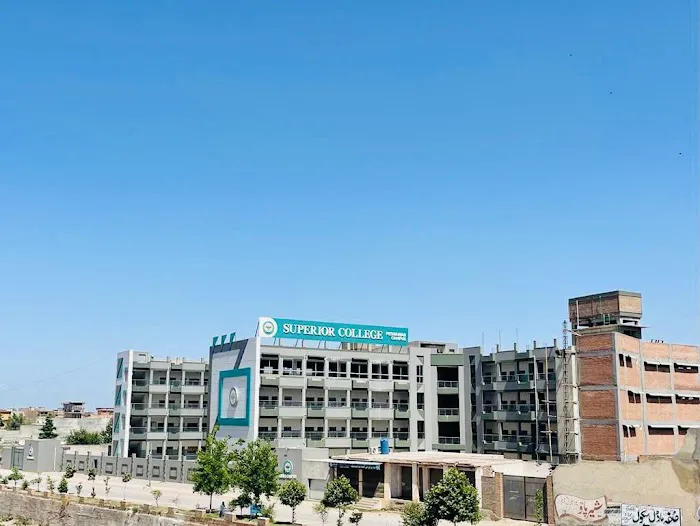 Superior Group of Colleges Picture 4