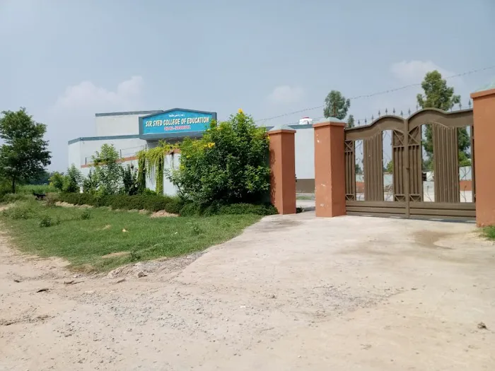 Sir Syed College Jauharabad Picture 5